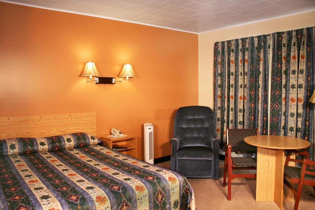 Le Campagnard Hotel Matane Exterior photo